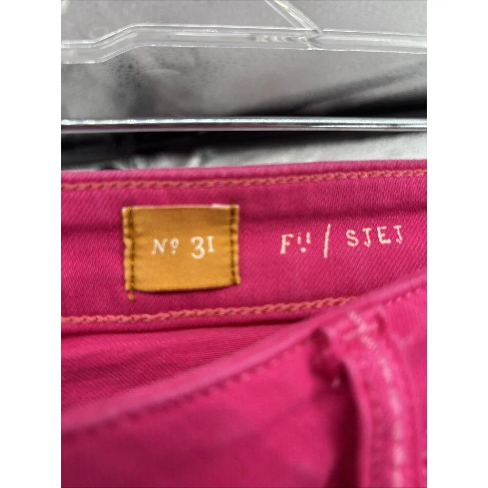 Pilcro and The Letterpress Anthropologie Women's Pink Stet Denim Shorts Size 31 - Picture 3 of 7